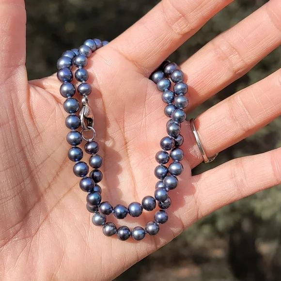 Amazing high-grade natural genuine black pearl 925 sterling silver necklace